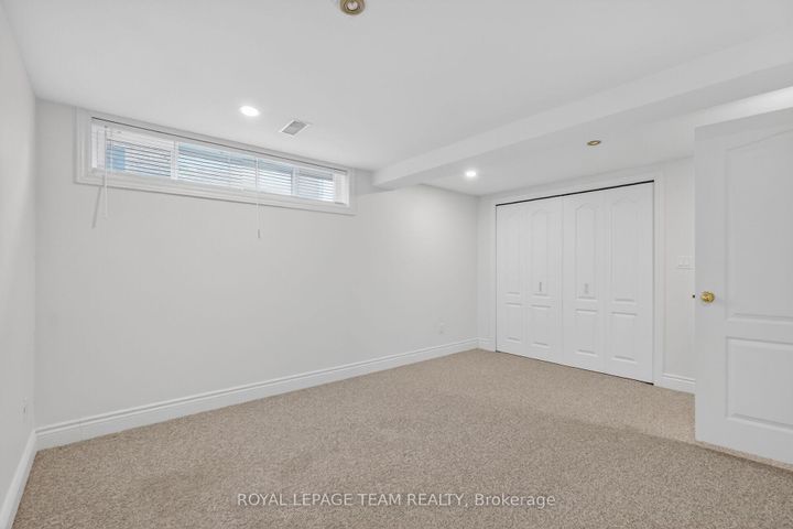 Photo 35 at 98 Canter Boulevard, Nepean (Meadowlands/St. Claire Gardens), Ottawa