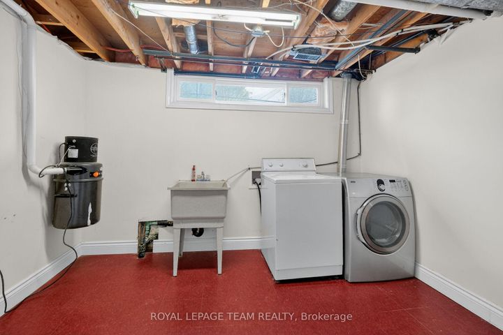 Photo 39 at 98 Canter Boulevard, Nepean (Meadowlands/St. Claire Gardens), Ottawa