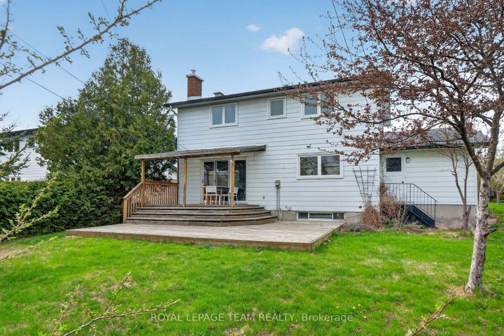Photo 42 at 98 Canter Boulevard, Nepean (Meadowlands/St. Claire Gardens), Ottawa