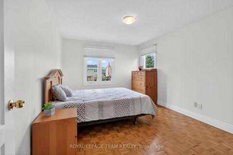 Photo 27 at 98 Canter Boulevard, Nepean (Meadowlands/St. Claire Gardens), Ottawa