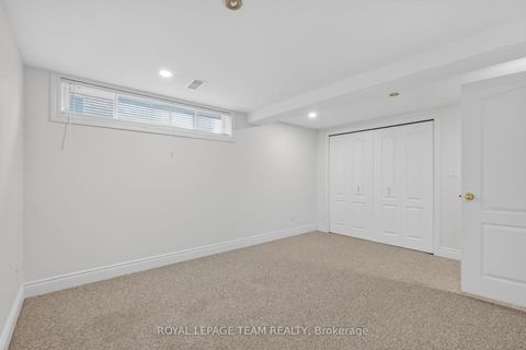 Photo 35 at 98 Canter Boulevard, Nepean (Meadowlands/St. Claire Gardens), Ottawa