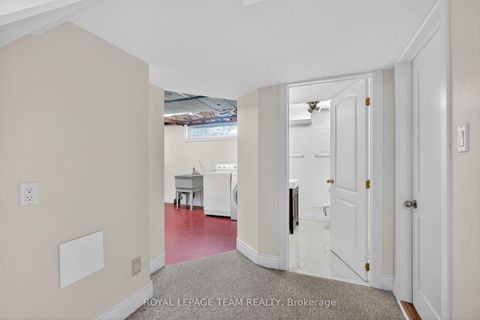 Photo 36 at 98 Canter Boulevard, Nepean (Meadowlands/St. Claire Gardens), Ottawa