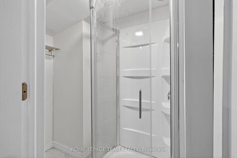 Photo 40 at 98 Canter Boulevard, Nepean (Meadowlands/St. Claire Gardens), Ottawa