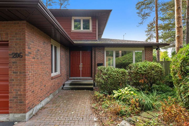 Photo 1 at 206 Cypress Court, Nepean (Bayshore), Ottawa