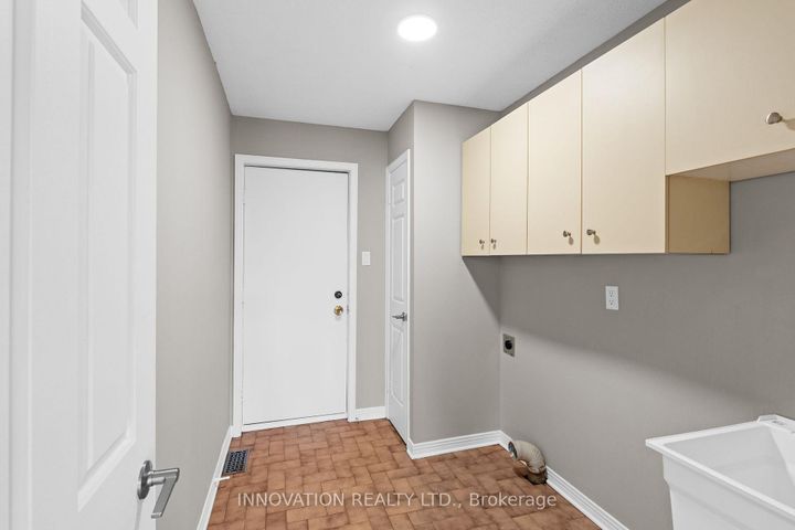 Photo 17 at 206 Cypress Court, Nepean (Bayshore), Ottawa