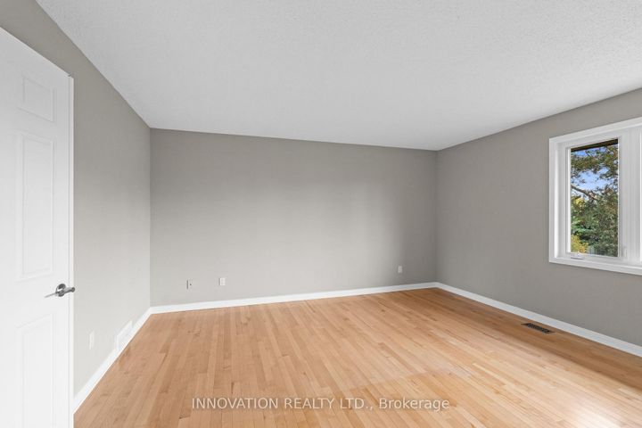Photo 23 at 206 Cypress Court, Nepean (Bayshore), Ottawa