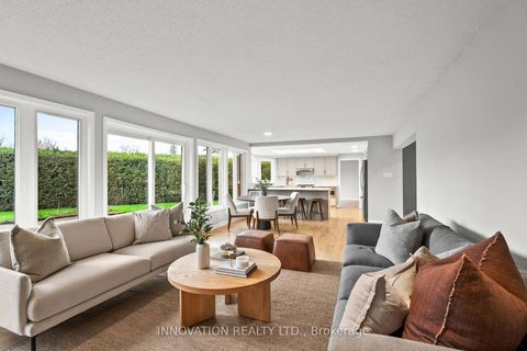 Photo 13 at 206 Cypress Court, Nepean (Bayshore), Ottawa