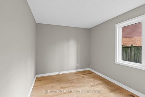 Photo 14 at 206 Cypress Court, Nepean (Bayshore), Ottawa