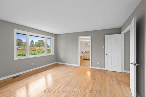 Photo 22 at 206 Cypress Court, Nepean (Bayshore), Ottawa