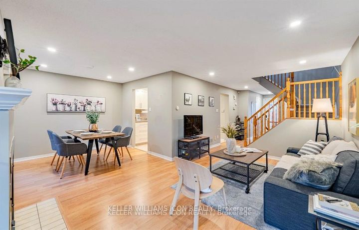 Photo 9 at 83 Wrenwood Crescent, Nepean (Centrepointe), Ottawa