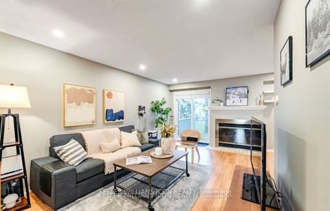 Photo 7 at 83 Wrenwood Crescent, Nepean (Centrepointe), Ottawa