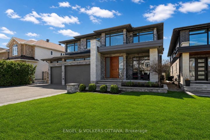 Photo 2 at 15 Tierney Drive, Nepean (Longfields), Ottawa