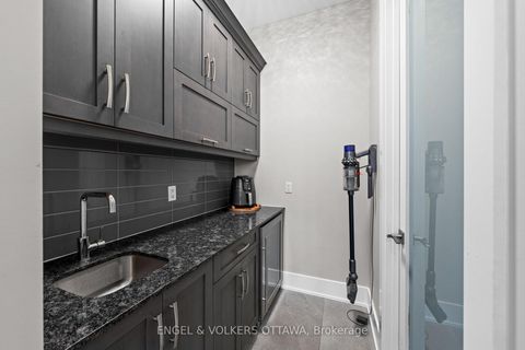 Photo 13 at 15 Tierney Drive, Nepean (Longfields), Ottawa