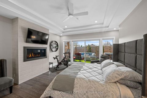 Photo 18 at 15 Tierney Drive, Nepean (Longfields), Ottawa