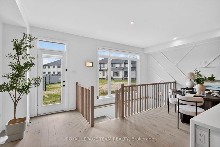 Photo 13 at 528 Corretto Place, Nepean (Heritage Park), Ottawa