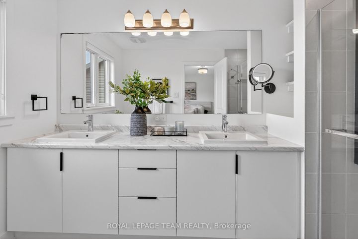 Photo 20 at 528 Corretto Place, Nepean (Heritage Park), Ottawa