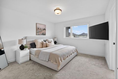 Photo 17 at 528 Corretto Place, Nepean (Heritage Park), Ottawa