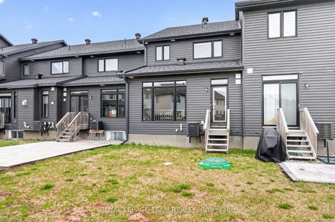 Photo 30 at 528 Corretto Place, Nepean (Heritage Park), Ottawa