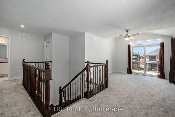 Photo 10 at 813 Crossgate Street, Nepean (Stonebridge), Ottawa