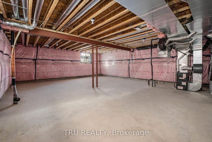 Photo 20 at 813 Crossgate Street, Nepean (Stonebridge), Ottawa