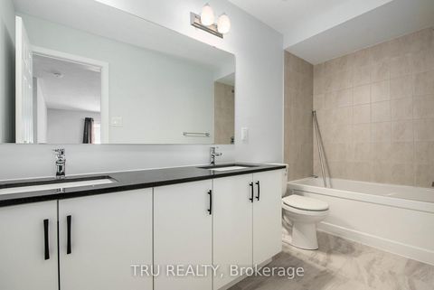 Photo 18 at 813 Crossgate Street, Nepean (Stonebridge), Ottawa