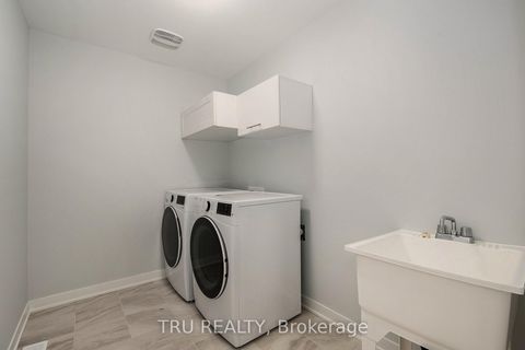 Photo 19 at 813 Crossgate Street, Nepean (Stonebridge), Ottawa