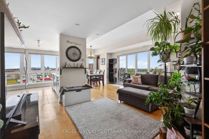 Photo 10 at 711 - 330 Titan Private, Nepean (Borden Farm/Stewart Farm/Carleton Heights/Parkwood Hills), Ottawa
