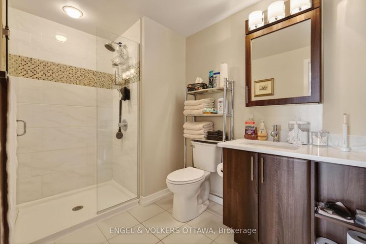 Photo 25 at 711 - 330 Titan Private, Nepean (Borden Farm/Stewart Farm/Carleton Heights/Parkwood Hills), Ottawa