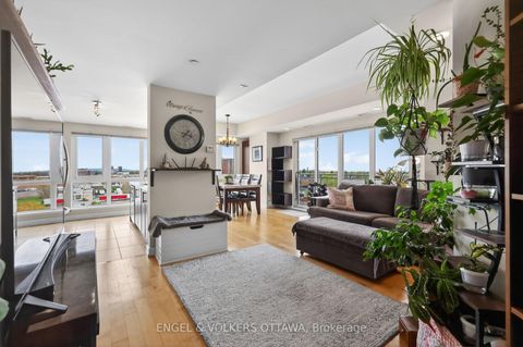 Photo 10 at 711 - 330 Titan Private, Nepean (Borden Farm/Stewart Farm/Carleton Heights/Parkwood Hills), Ottawa