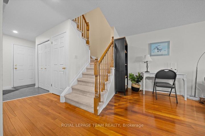 Photo 7 at 115 Fairlop Way S, Nepean (Longfields), Ottawa
