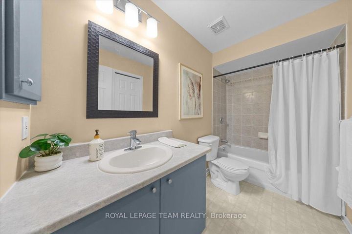 Photo 24 at 115 Fairlop Way S, Nepean (Longfields), Ottawa