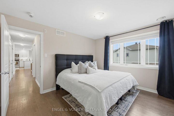Photo 27 at 10 - 365 Tribeca Private, Nepean (Longfields), Ottawa