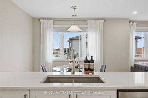 Photo 9 at 10 - 365 Tribeca Private, Nepean (Longfields), Ottawa