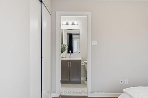 Photo 30 at 10 - 365 Tribeca Private, Nepean (Longfields), Ottawa