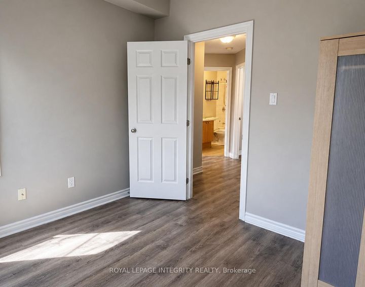 Photo 11 at A - 173 Crestway Drive, Nepean (Barrhaven East), Ottawa
