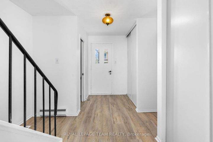 Photo 2 at 66 - 4 Arnold Drive, Nepean (Arbeatha Park), Ottawa