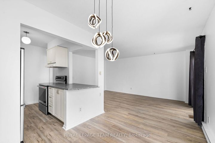 Photo 16 at 66 - 4 Arnold Drive, Nepean (Arbeatha Park), Ottawa