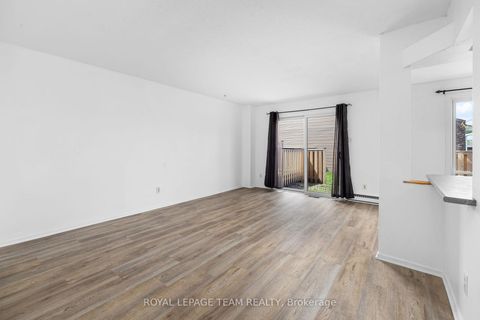 Photo 8 at 66 - 4 Arnold Drive, Nepean (Arbeatha Park), Ottawa