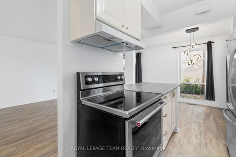 Photo 18 at 66 - 4 Arnold Drive, Nepean (Arbeatha Park), Ottawa