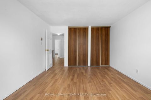 Photo 26 at 66 - 4 Arnold Drive, Nepean (Arbeatha Park), Ottawa