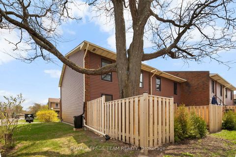 Photo 30 at 66 - 4 Arnold Drive, Nepean (Arbeatha Park), Ottawa