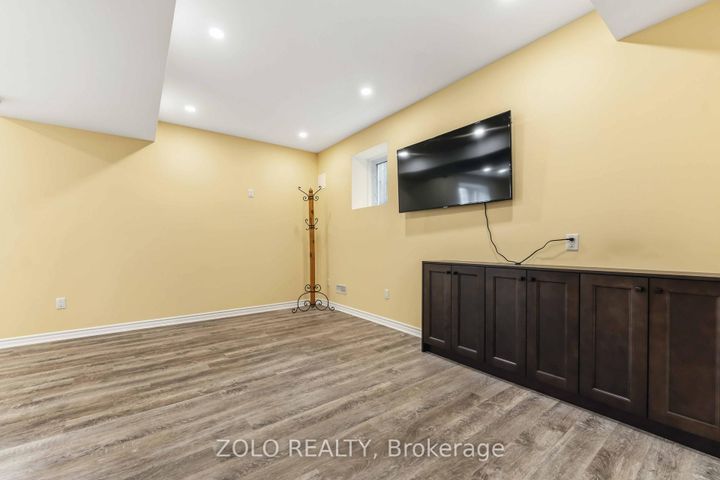 Photo 36 at 3566 Cambrian Road, Nepean (Half Moon Bay), Ottawa