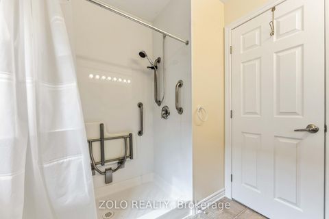 Photo 33 at 3566 Cambrian Road, Nepean (Half Moon Bay), Ottawa