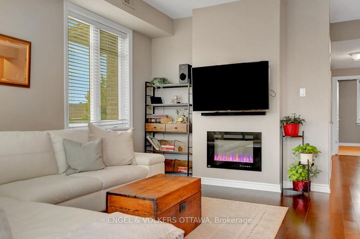 Photo 9 at E - 188 Hornchurch Lane, Nepean (Longfields), Ottawa