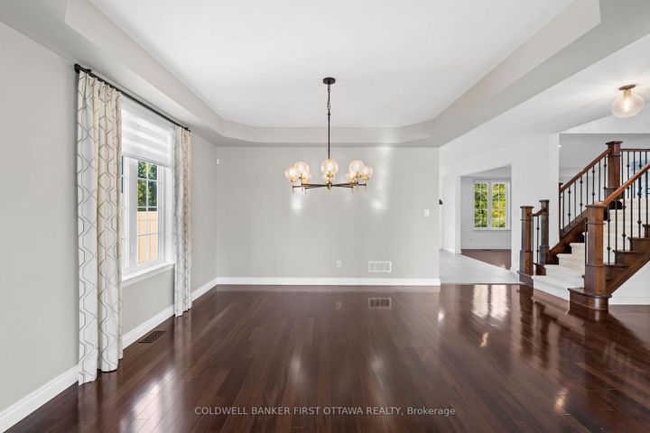 Photo 4 at 441 Blackleaf Drive, Nepean (Stonebridge), Ottawa