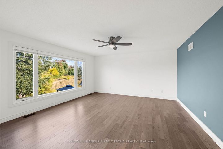 Photo 15 at 441 Blackleaf Drive, Nepean (Stonebridge), Ottawa