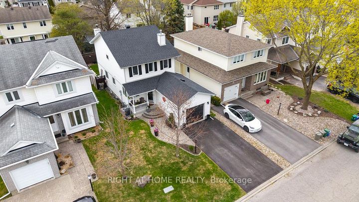 Photo 35 at 29 Peacock Crescent, Nepean (Cedargrove/Fraserdale), Ottawa