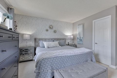 Photo 19 at 29 Peacock Crescent, Nepean (Cedargrove/Fraserdale), Ottawa