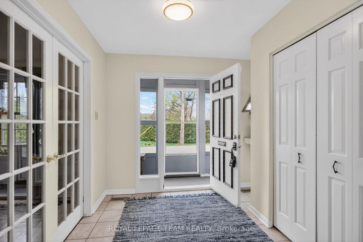Photo 4 at 136 James Cummings Avenue, Nepean (Crystal Bay/Rocky Point), Ottawa