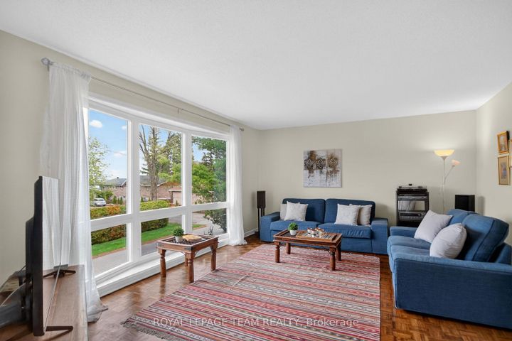 Photo 7 at 136 James Cummings Avenue, Nepean (Crystal Bay/Rocky Point), Ottawa